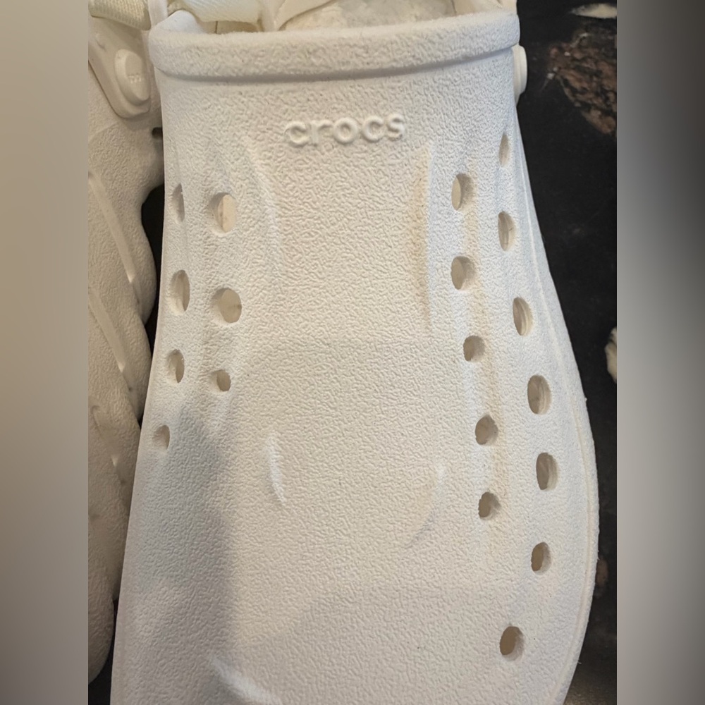 CROCS White Crocs Clogs – Men’s US 10 (Worn 2x) - Picture 3 of 6